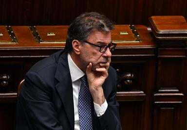 Fonti Mef, quota Mps congelata, nessuna interferenza con operazioni in corso
