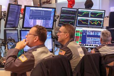 Il deficit federale Usa sale a 432,3 miliardi (+48%), massimi da marzo 2021