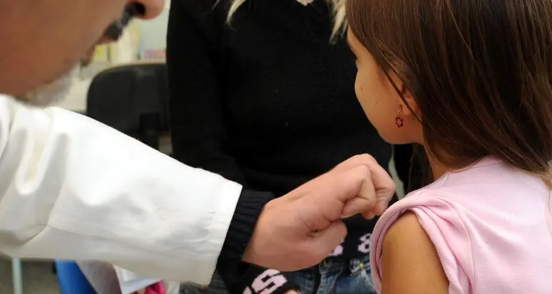 Virus sinciziale, quasi 200 bambini ricoverati. Dal 5 novembre la profilassi