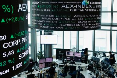 Borsa: il petrolio sopra i 100 dollari, soffrono Europa e bond