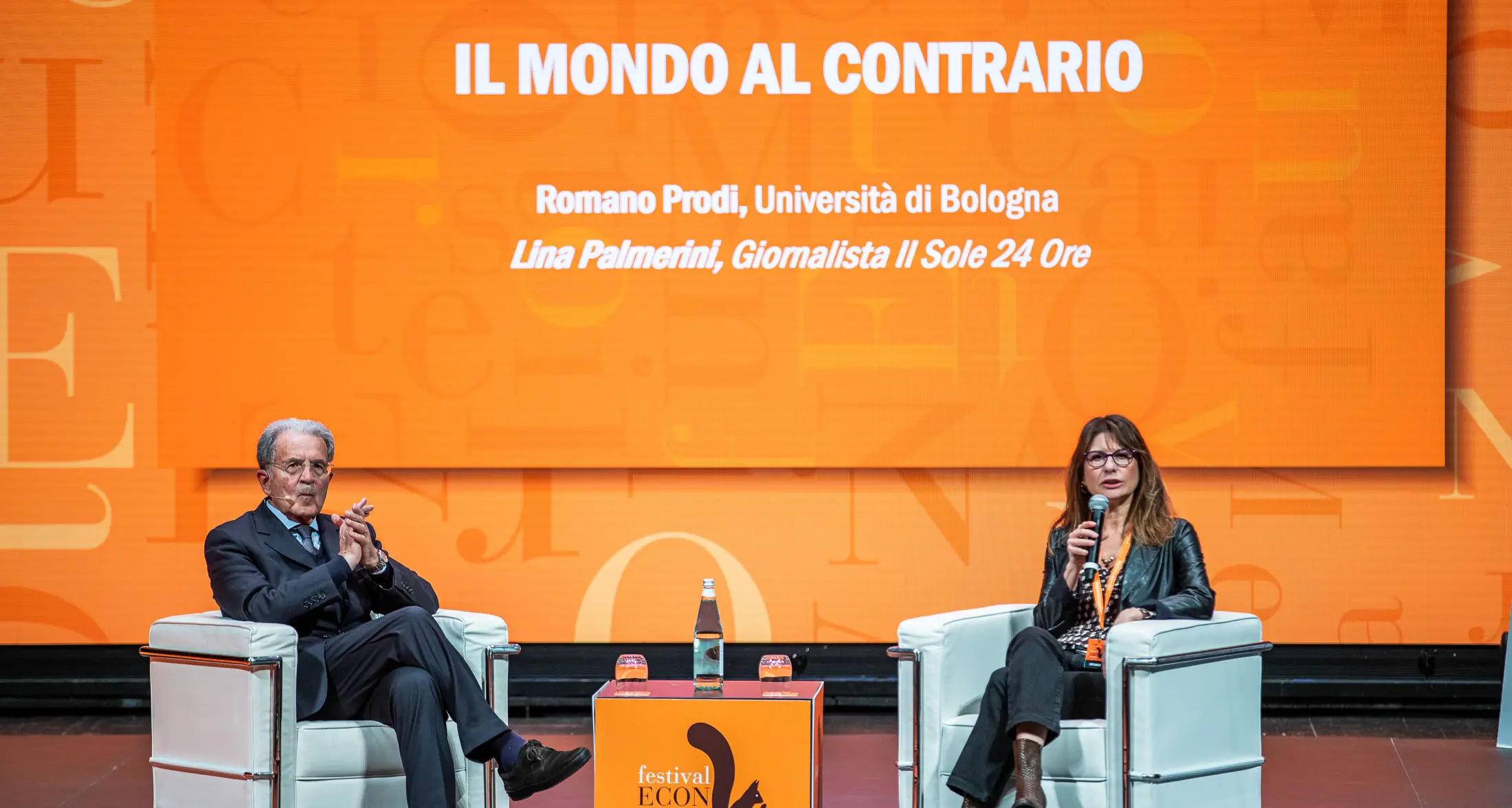 Prodi contro Vannacci: «Simbolo del degrado. Rimettere in ordine i valori, le tasse sono il primo»