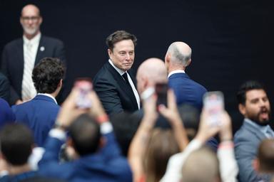 Nyt, Musk spenderà 100-120 milioni per aiutare i repubblicani alle midterm
