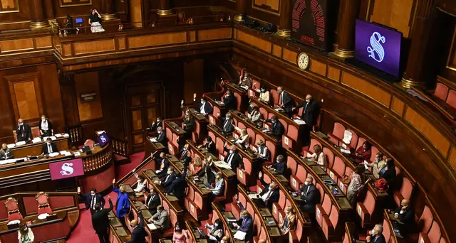 Ddl Zan: Pd-5S-Leu-Iv chiedono ripresa discussione al Senato