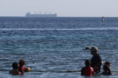 Ukmto, 'nave colpita da proiettile nel Mar Rosso, vittime'