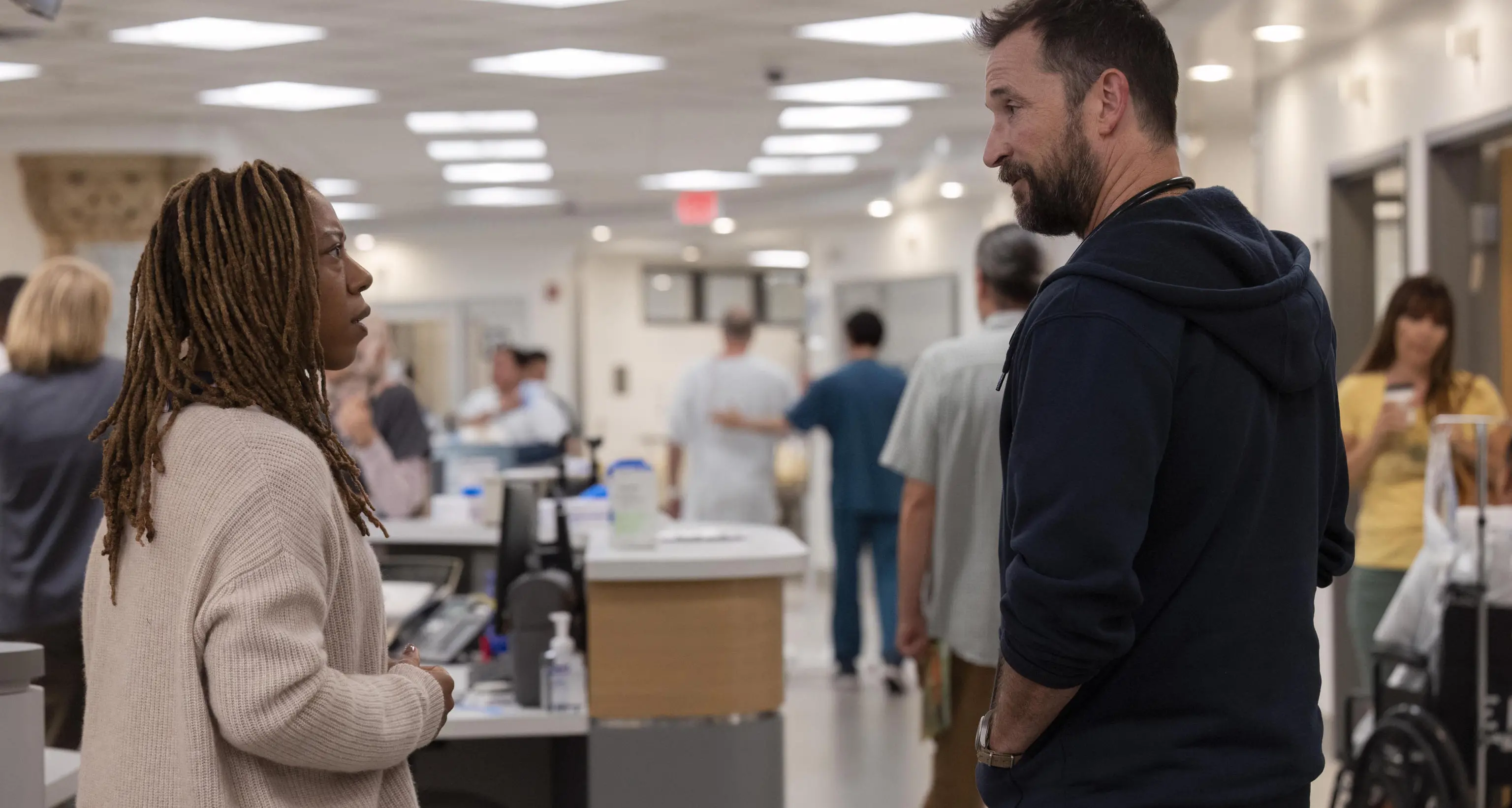 Emmy 2026, Hollywood premia il meglio della tv: favoriti The Pitt, Widow's Bay e Beef