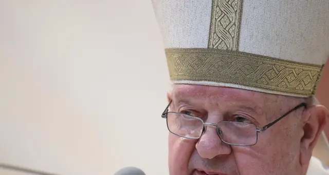 Abusi: commissione vaticana, indagine anche su Dziwisz