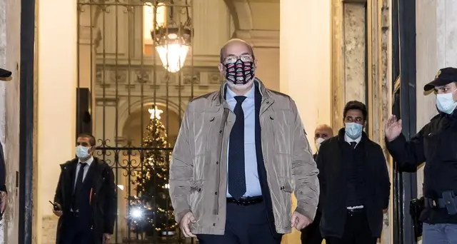 Crimi,M5S non ha paura voto,non siamo attaccati a poltrone