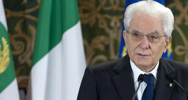 Esercito:Mattarella, grazie, impegno prezioso in pandemia