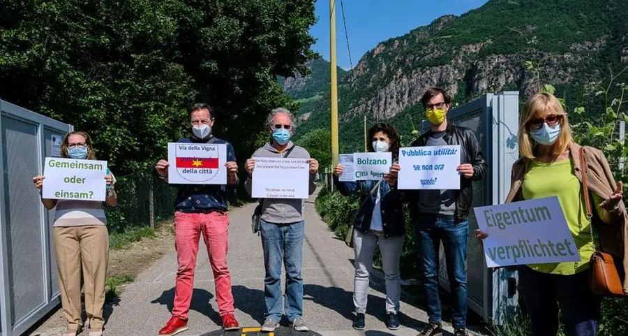 Via della Vigna, il comitato incalza il Comune: “Espropriare i terreni”