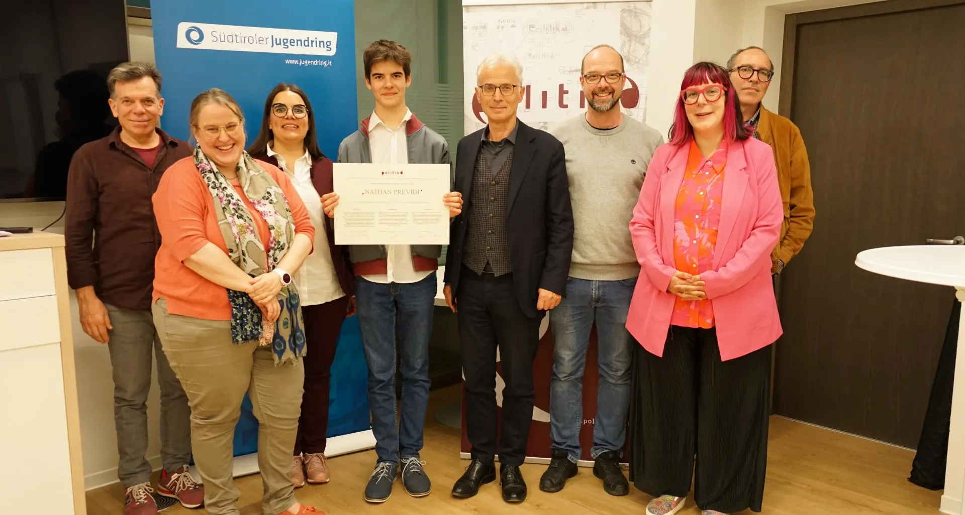 Studente bolzanino si rifiutò di leggere il discorso censurato, premiato come “Personalità politica dell'anno”