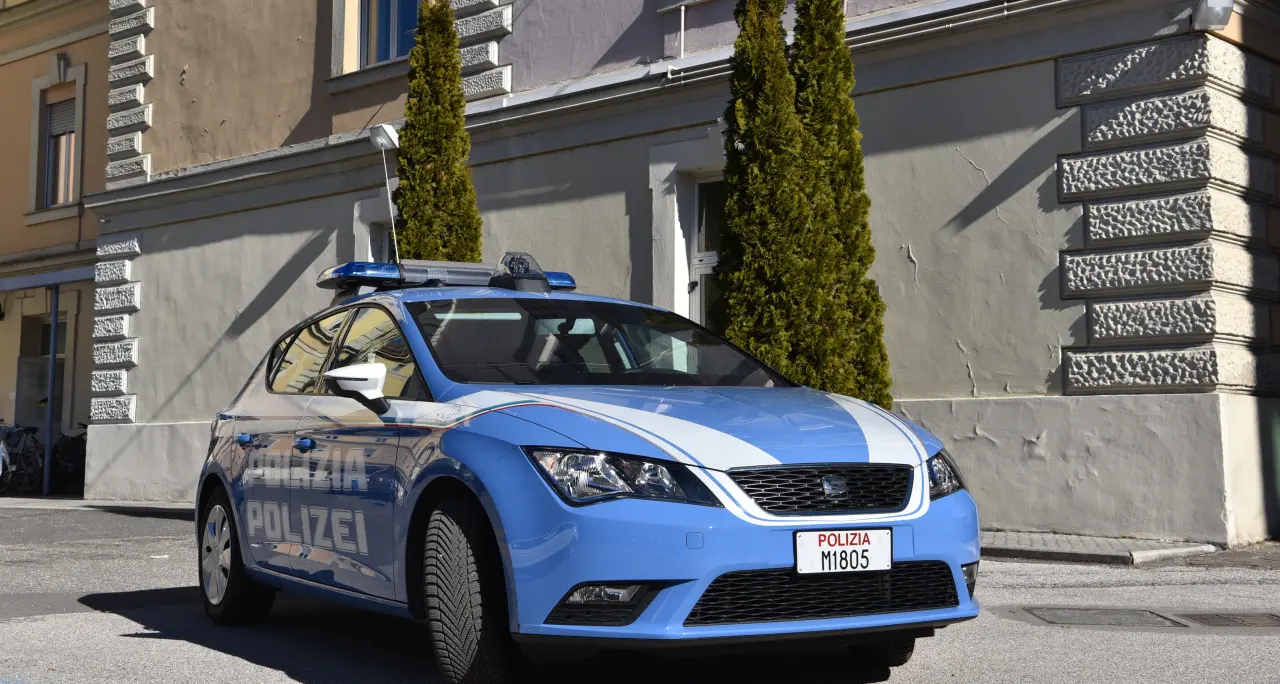Furto con spaccata in un bar ai Prati di Gries, subito rintracciato e denunciato un 31enne