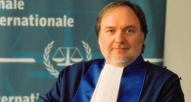 Cuno Tarfusser sotto accusa per la richiesta di riaprire il caso della strage di Erba