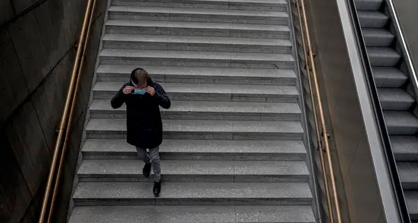 L’Austria torna in lockdown totale, dal 18 gennaio si potrà uscire solo dopo il test