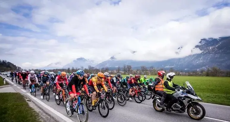 Bolzano: chiusura traffico e scuole anticipate per il Tour of the Alps 2026