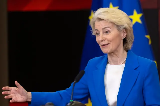 Von der Leyen: \"Bene G7, scongiurato divieto a export diesel\"