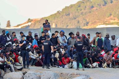 Salgono a 82 i migranti morti nel tentativo di raggiungere a nuoto Ceuta