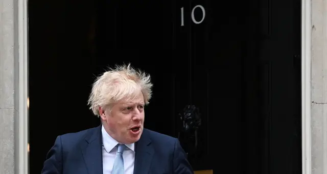Brexit: prima mossa Johnson per modifica unilaterale protocollo