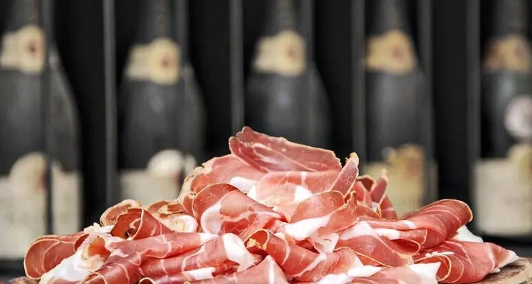 In crescita le vendite dello Speck Alto Adige Igp: valore stimato della produzione tra 160 e 170 milioni all'anno