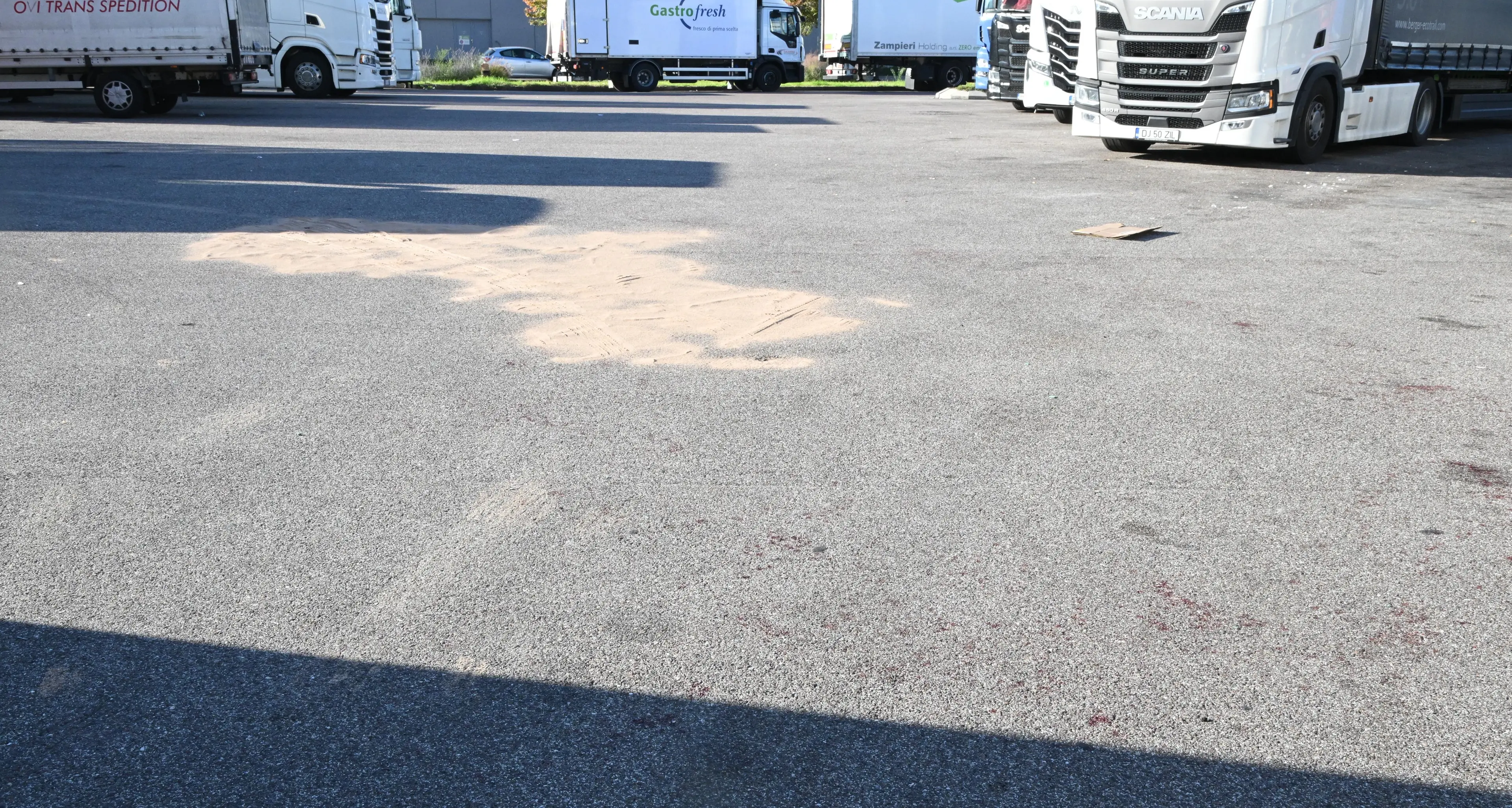 Bolzano: ucciso durante lite in parcheggio, il fermato non risponde al pm