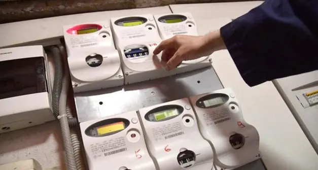 Bollette della luce, in Alto Adige prezzi più alti nonostante il surplus di energia idroelettrica