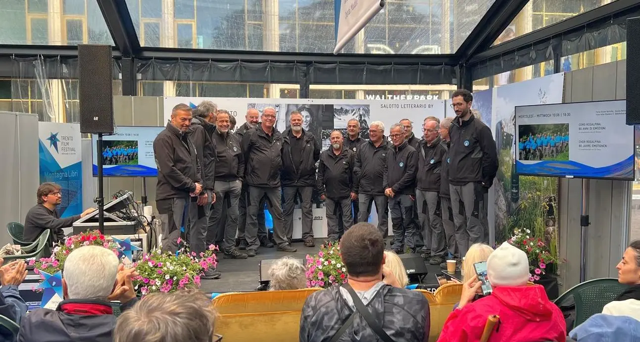 Ottant'anni del Coro Rosalpina: al Parco Berloffa musica e celebrazioni