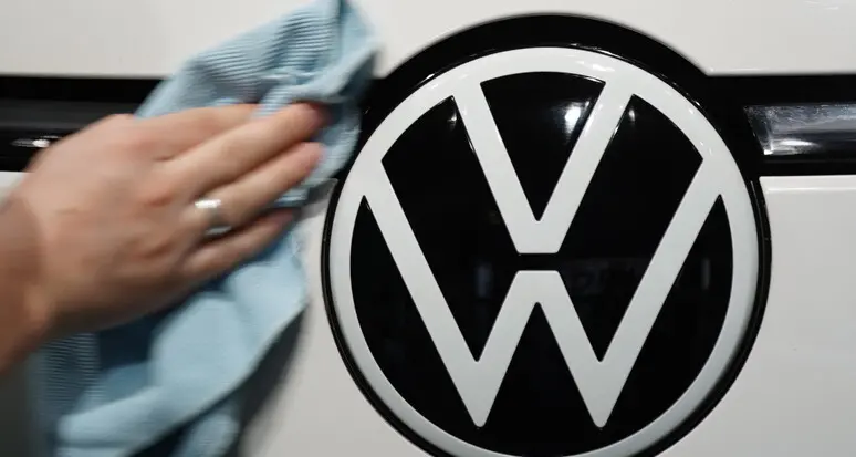Volkswagen annuncia: low cost elettrica da 20 mila euro nel 2027