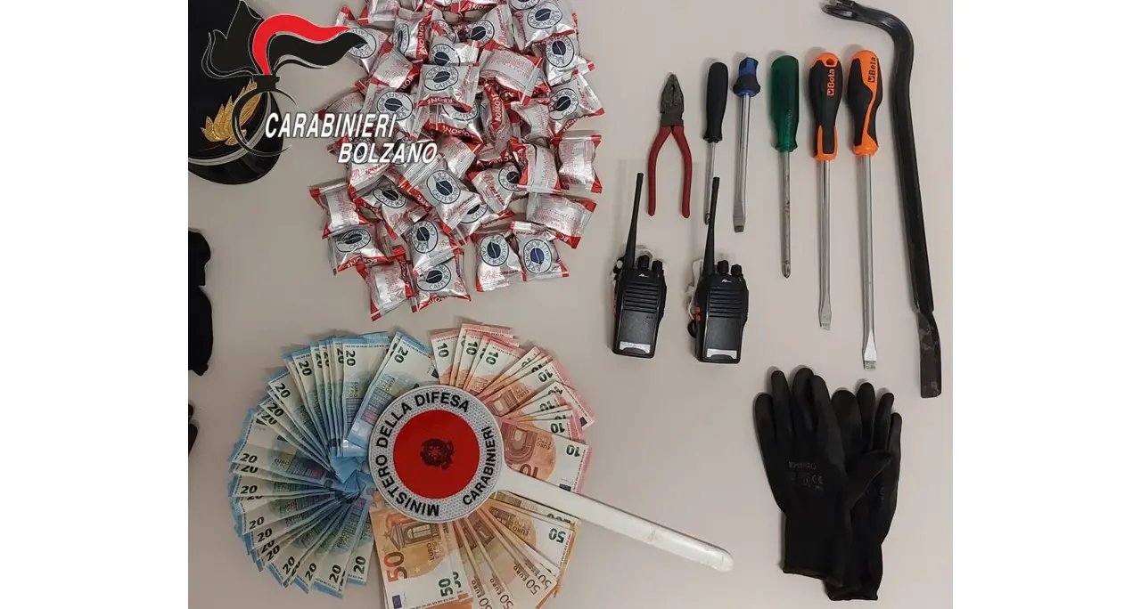 Rubano in un albergo di Selva di val Gardena, denunciate tre persone