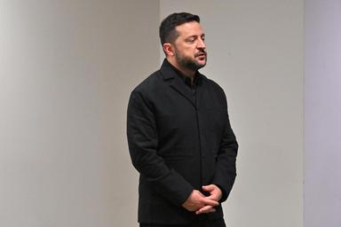 Zelensky, oggi a Londra vedrò Re Carlo III