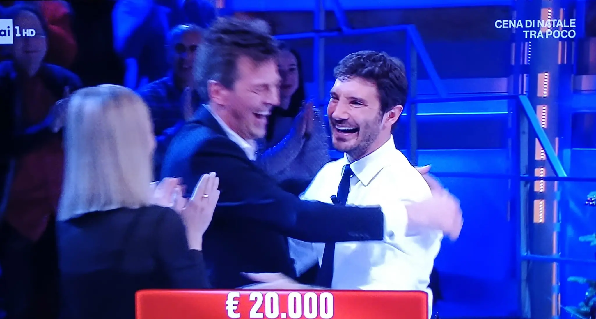 Per Michael ad «Affari Tuoi» un pacco di Natale da 20 mila euro