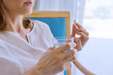 Tumore al seno, nuova terapia contrasta le vampate di calore causate dalle cure