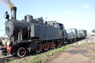 La locomotiva a vapore torna a sbuffare nella linea turistica Sardegna