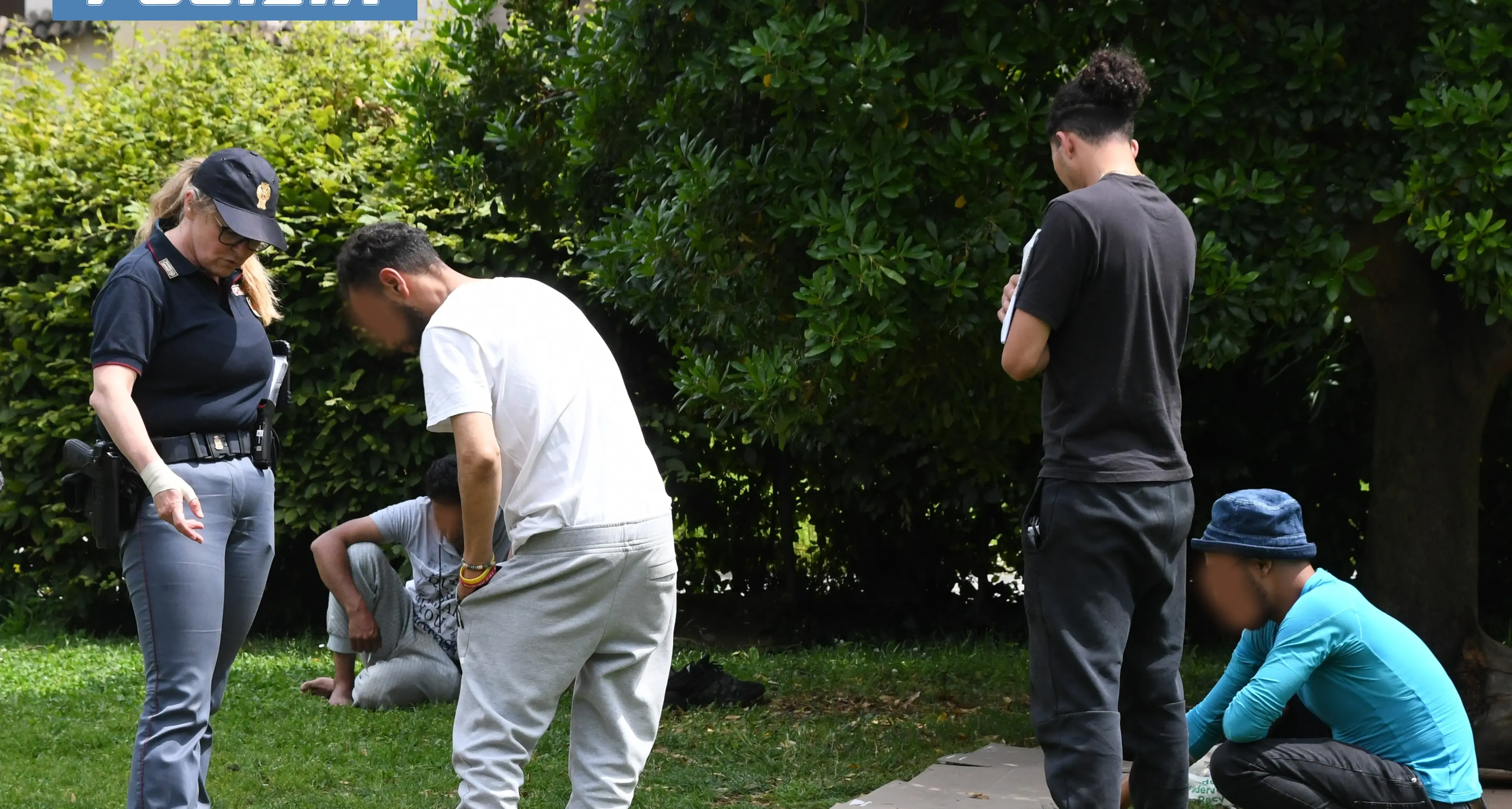 Spaccio di droga al parco in città: due denunce e sequestri