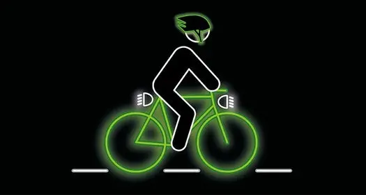 Sicurezza stradale, a Bolzano la prima parata notturna in bicicletta