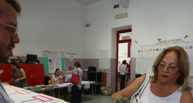 Comunali: affluenza alle ore 19 al 39,11%