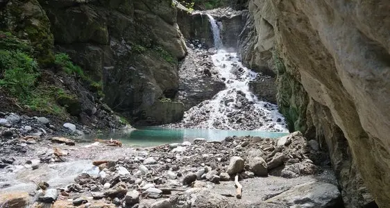 Rio Lasa, completati i lavori per proteggere dalle piene