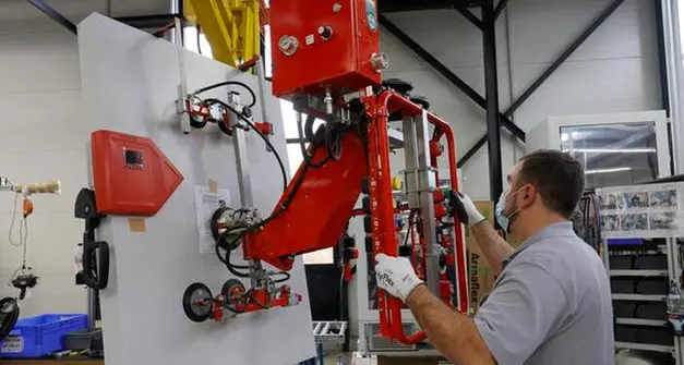 Fiducia delle imprese in calo: pesano l'economia tedesca debole ed i previsti dazi americani