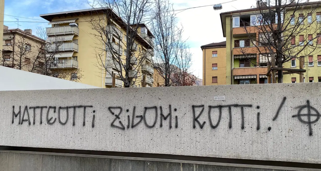 Simboli fascisti e insulti alla memoria di Matteotti, la condanna dell’Anpi
