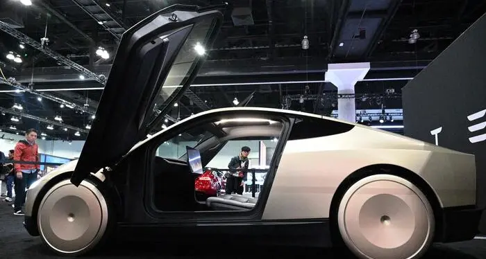 Tesla lancia il suo taxi senza conducente in Texas Prime corse soltanto su invito e per clientela selezionata