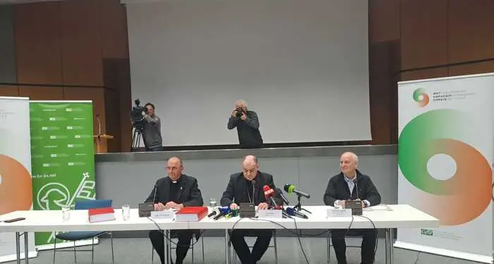 Chiesa altoatesina, altre 20 segnalazioni di abusi: «I colpevoli non possono dire messa»