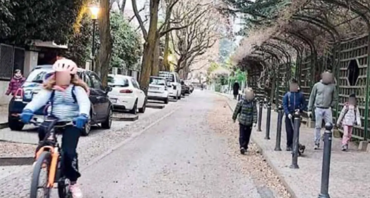 Gries, ciclisti contromano per aggirare i sensi unici
