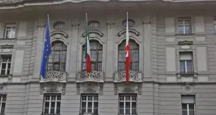 Dilemma per il boom di “tedeschi” in Consiglio a Bolzano: scatta un terzo assessore e sulla carta non servirebbe la Svp