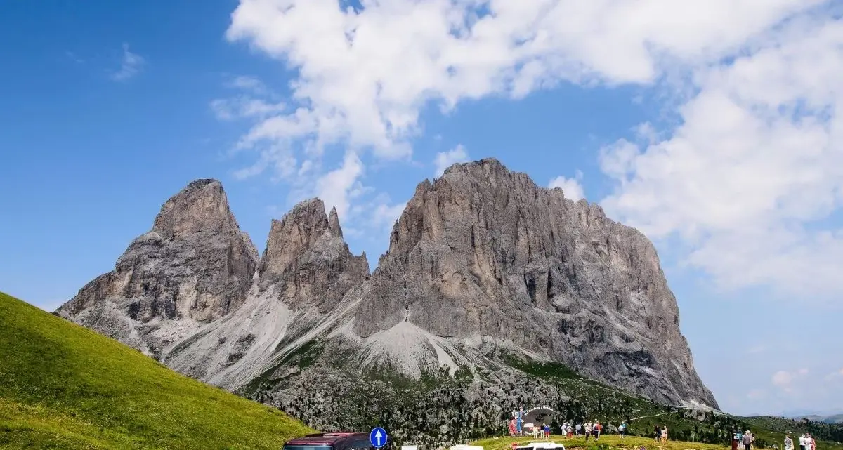 Passi dolomitici, un comitato spinge per la chiusura parziale