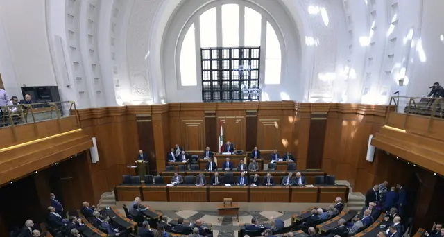 Libano: presidenziali, Berri convoca nuova seduta di voto