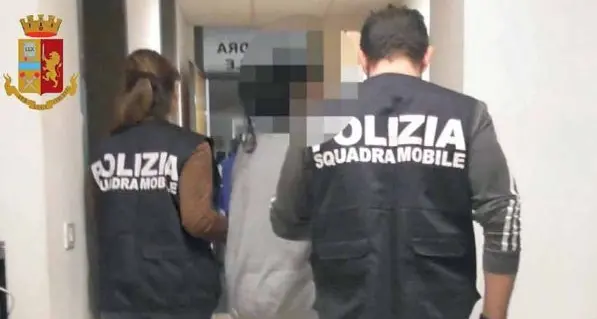 L’orco in casa: di Bressanone il nonno sessantenne che abusava della nipote. Proseguono le indagini