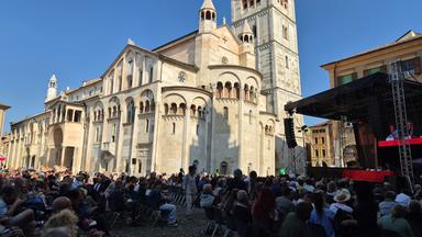 Festivalfilosofia, algoritmi e IA, efficienza ma anche incertezza