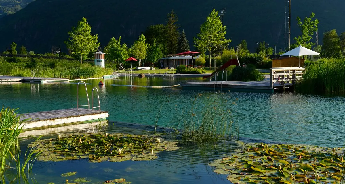 Gargazzone, il 22 maggio riapre la piscina naturale