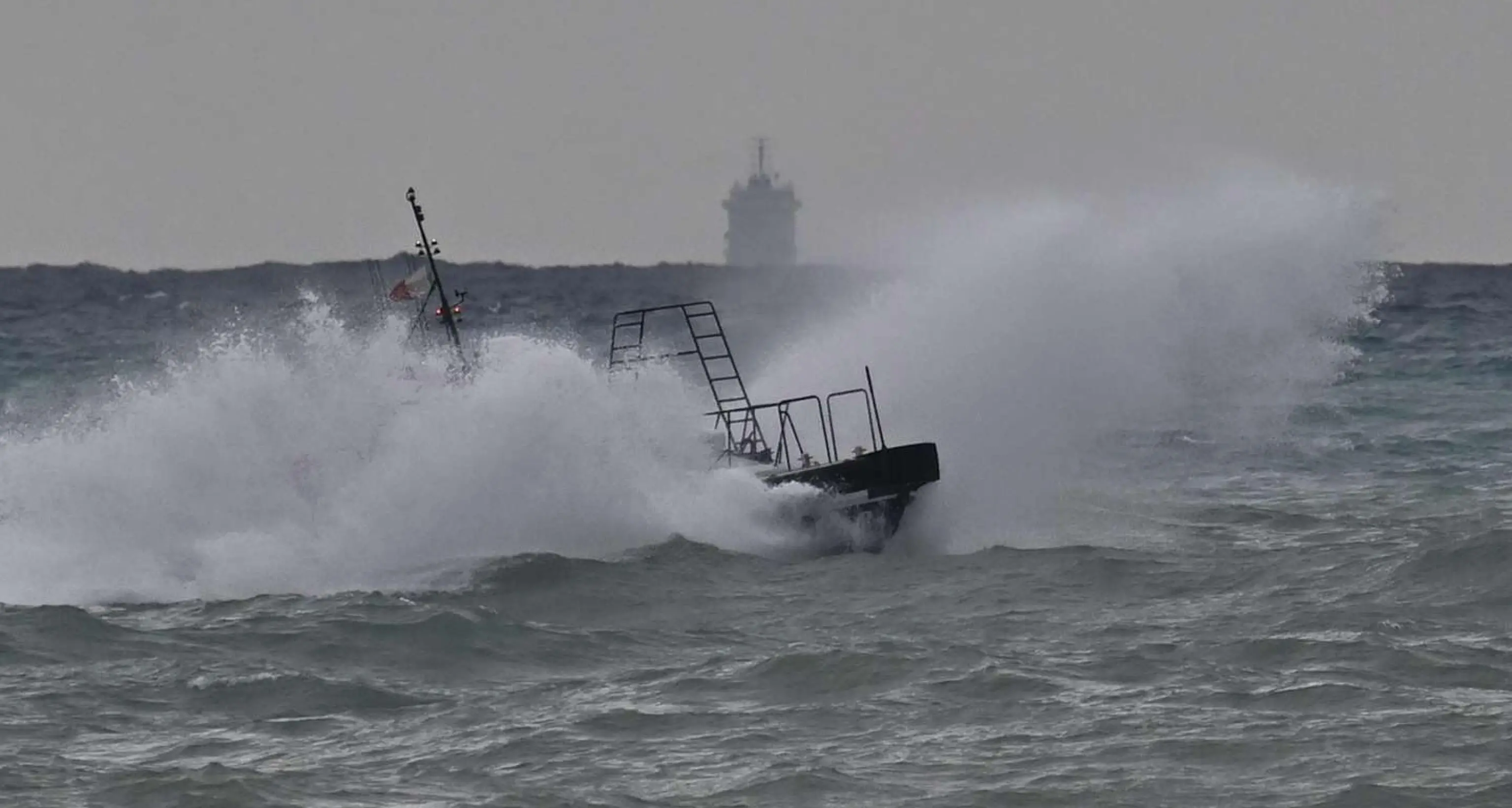 Maltempo: venti fino a burrasca forte al Centro-Sud