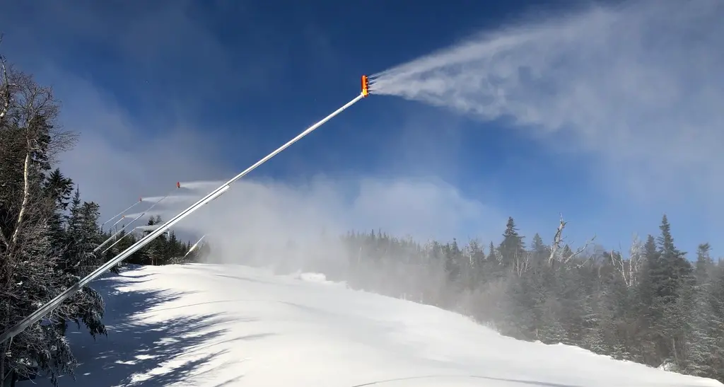 Neve artificiale, Hkd Snowmakers entra in Hti e cresce negli Usa