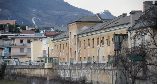 I Verdi: «Sul carcere di Bolzano Stato e Provincia decidano presto, la situazione è drammatica»