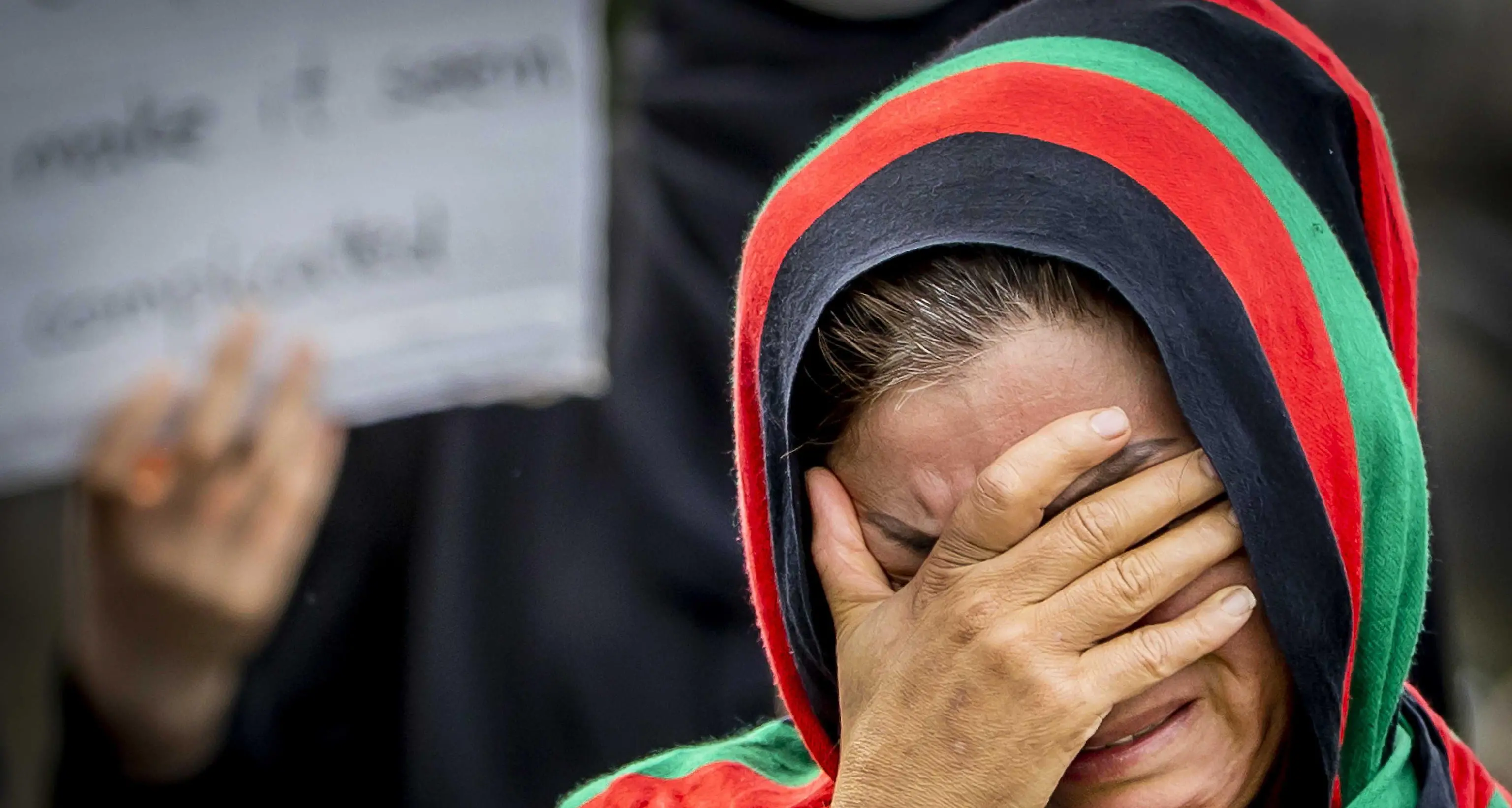 Continua ponte aereo, arrivati altri 300 profughi afghani a Roma